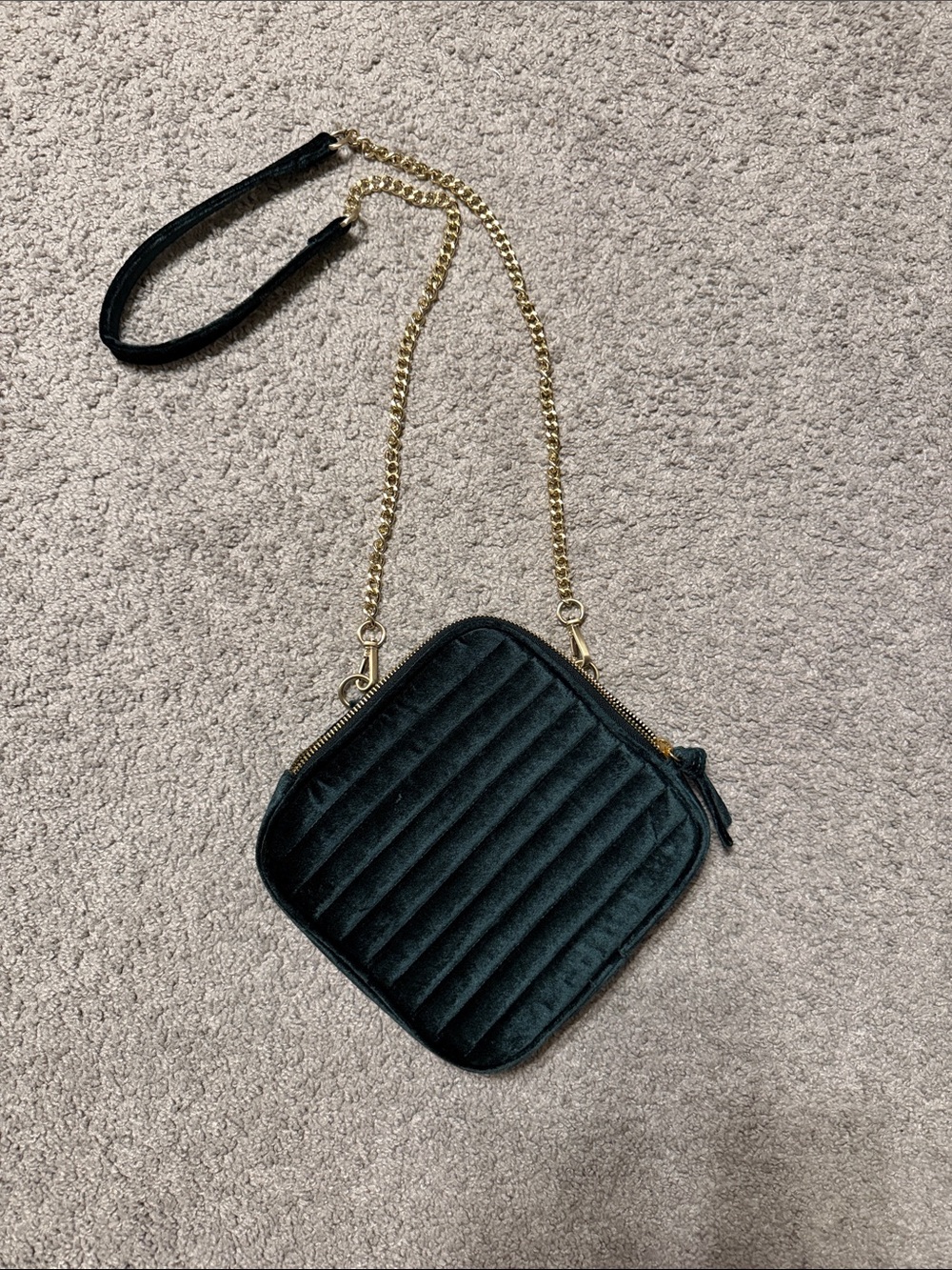 Dark Green Quilted Square Crossbody Bag with Gold Chain